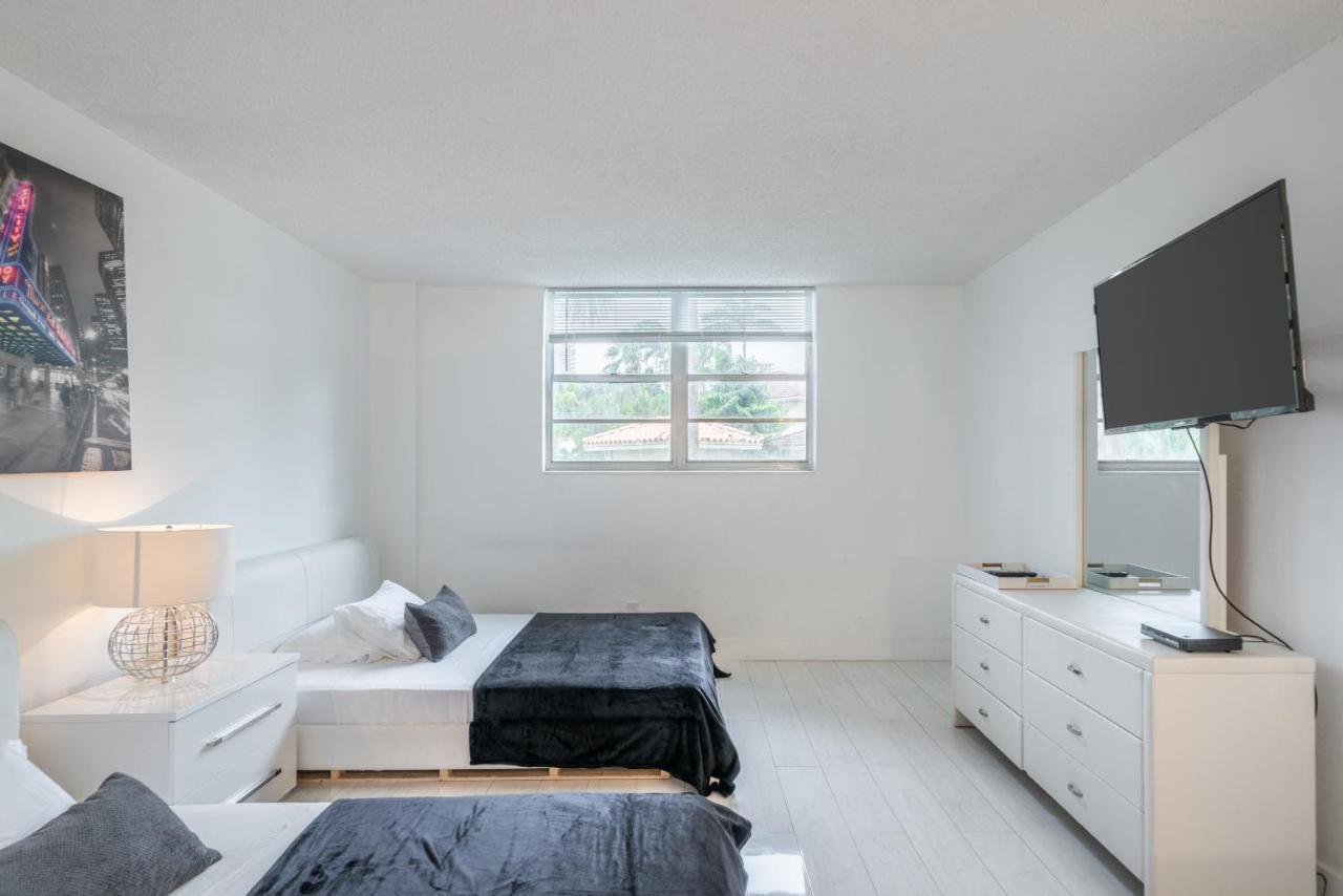 Sunny Isles Ocean Reserve Condo Apartments Голден-Бич Экстерьер фото
