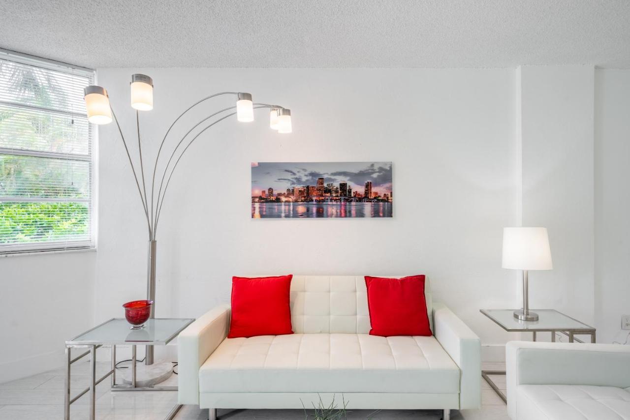 Sunny Isles Ocean Reserve Condo Apartments Голден-Бич Экстерьер фото
